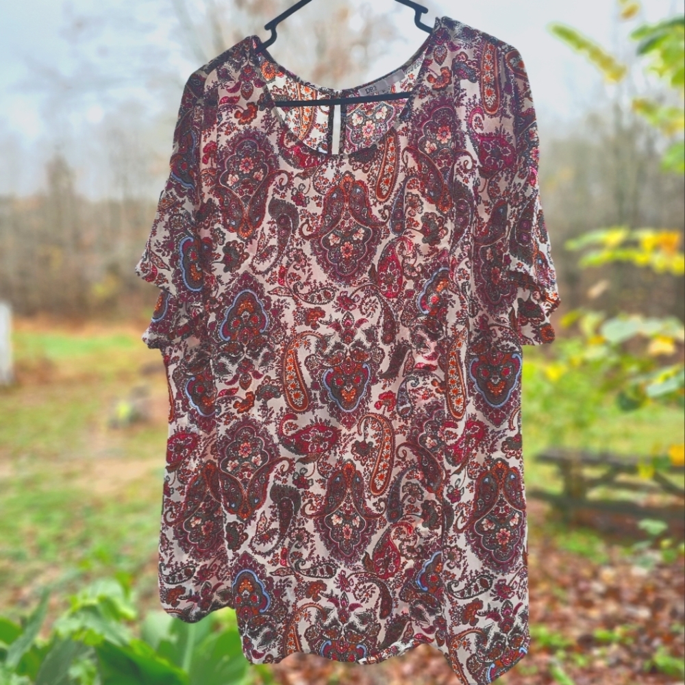 DR2 paisley top